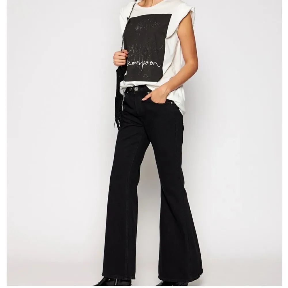 One Teaspoon Extreme Flare Jeans in Worn Black Size 27